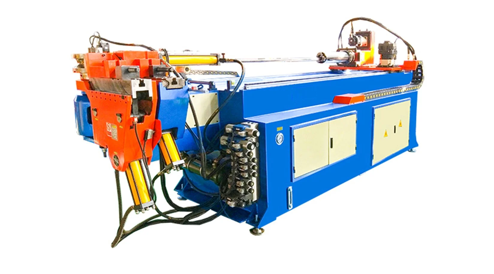 Dobradeira de tubo cnc​
