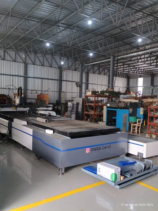 Máquina de corte a laser metal preço